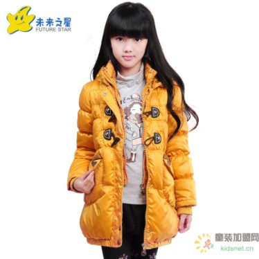 未来之星童装女童羽绒服中长款供应